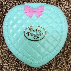 Vintage Polly Pocket 1994 Bathtime Fun Compact Bluebird Toys